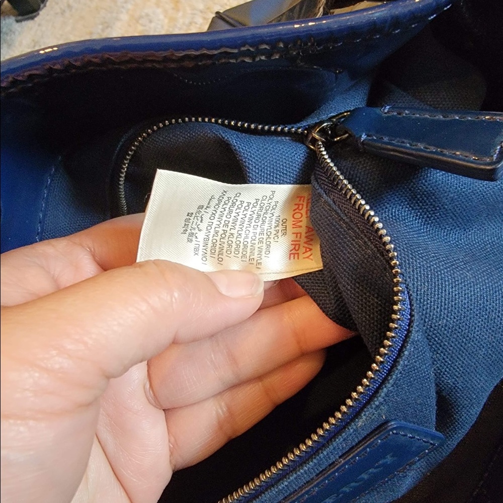 Burberry tote - Picture 11 of 11